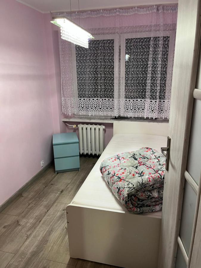 Apartament 75 W Centrum! Okulickiego! Сталова Вола Екстериор снимка