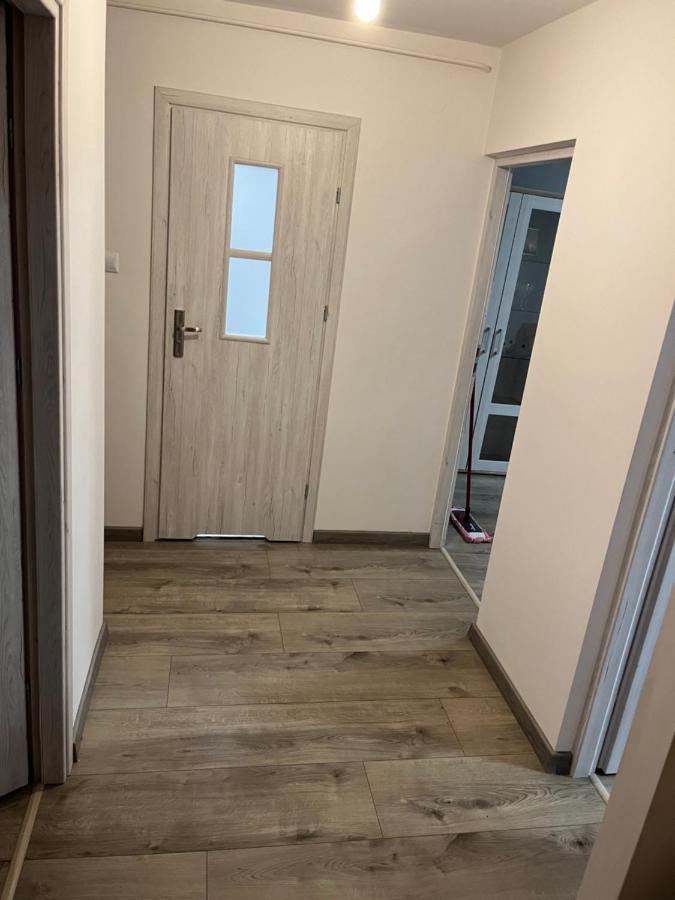Apartament 75 W Centrum! Okulickiego! Сталова Вола Екстериор снимка