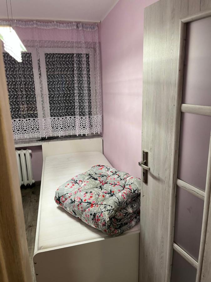 Apartament 75 W Centrum! Okulickiego! Сталова Вола Екстериор снимка